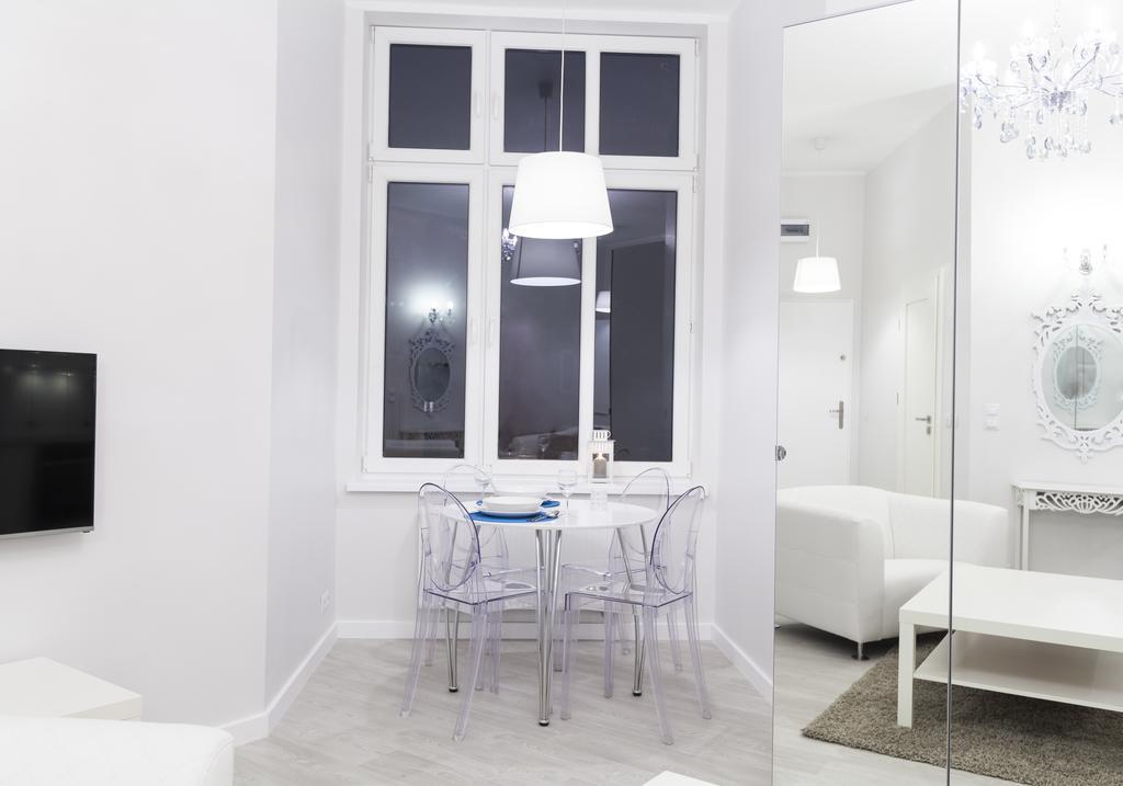 Homewell Apartments Stara Piekarnia Познан Стая снимка